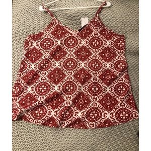 ✨BRAND NEW✨ Red mandala design tank top